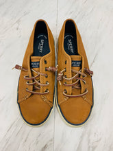 Load image into Gallery viewer, Sperry Casual Shoes 7-BE4C7E8D-17D5-4338-B917-89E8B0FCEEA7.jpeg
