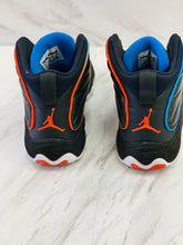 Load image into Gallery viewer, Jordan Athletic Shoes Shoe 8-886F33BC-7D73-49AD-B0FA-DCBBE01295D5.jpeg
