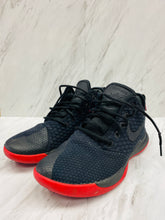 Load image into Gallery viewer, Nike Athletic Shoes Mens 10
