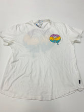 Load image into Gallery viewer, Womens Short Sleeve Top Large-297F2A10-A626-45B0-B8A0-D6BCB35B3010.jpeg

