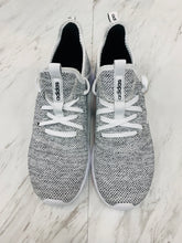 Load image into Gallery viewer, Adidas Athletic Shoes 8-C1E7714D-007B-4A3D-BB8C-532282846595.jpeg
